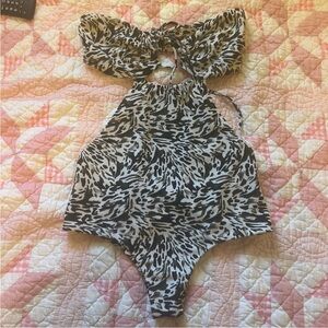 Mikoh one piece bikini Cloudbreak cutout,
Animal print